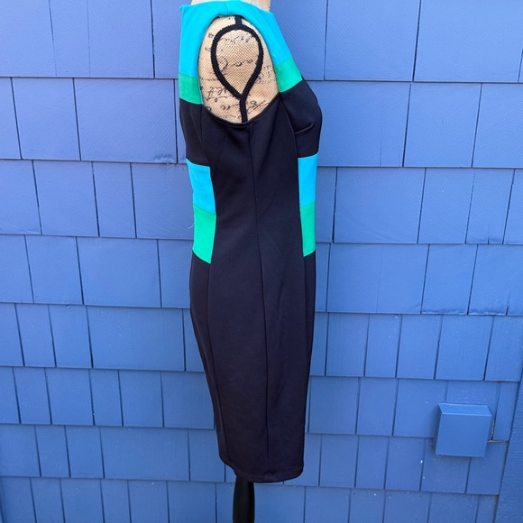 Maggy London Black and Blue Colorblock Midi Dress 60’s pop fun stretch - Picture 4 of 9